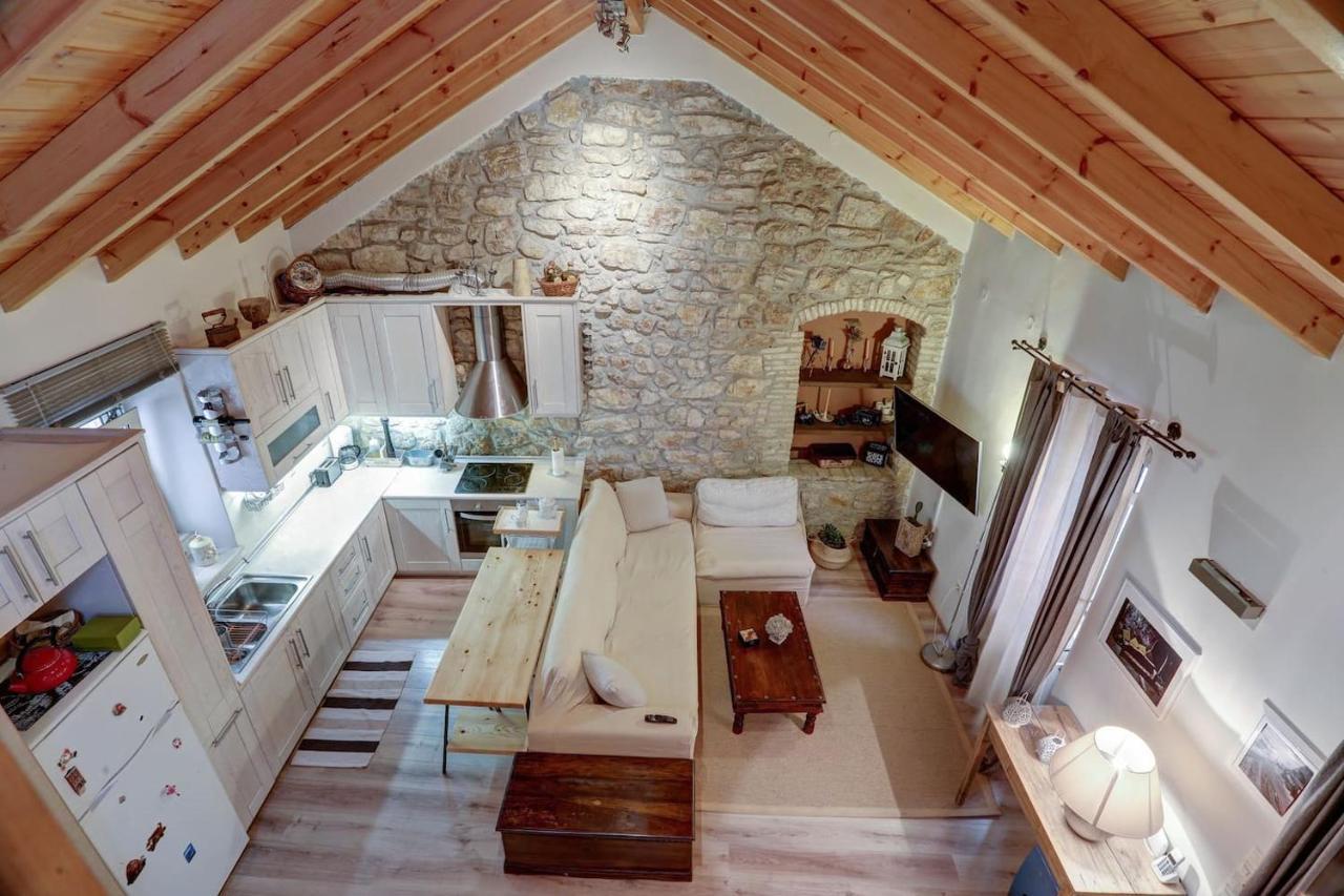 Luminous 2Bd Stone Apt In The Alleys Of Corfu Town Buitenkant foto