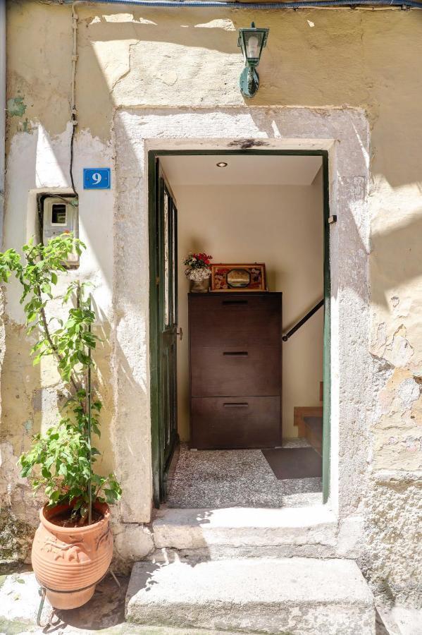 Luminous 2Bd Stone Apt In The Alleys Of Corfu Town Buitenkant foto